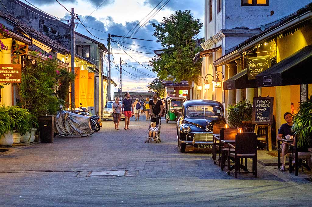 Galle-boutique-shops